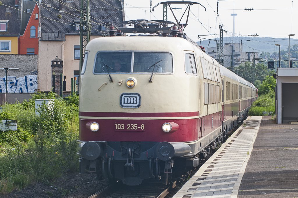 103 235 gesehen in Koblenz-Ltzel am 30.06.2012.