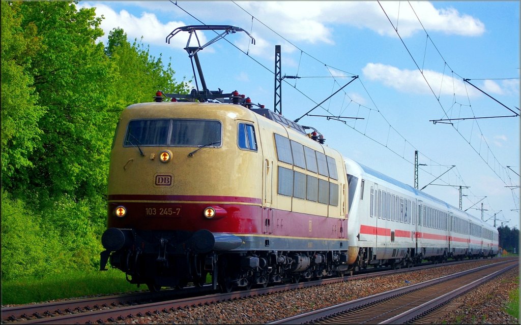 103 245-7 Starlok am 14 Mai 2013 in Langweid bei Augsburg