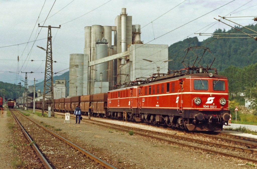 1041.022+019 mit Falls-GAG in Gmunden. Sommer 1987