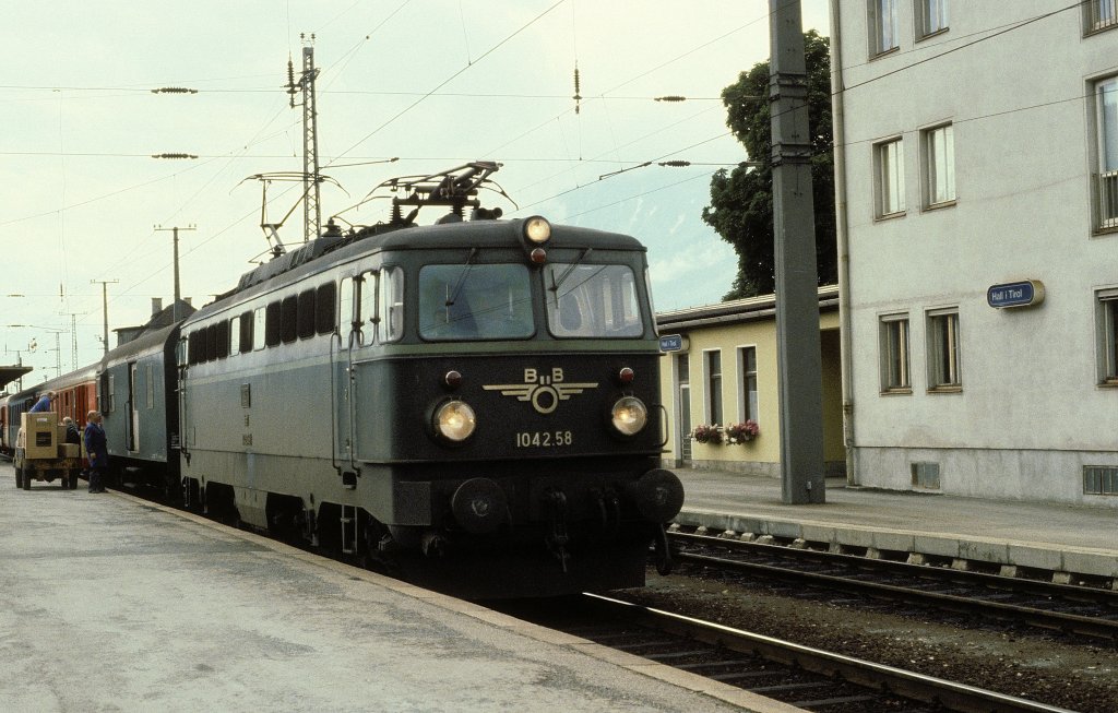 1042.58  Hall i. T.  13.08.80