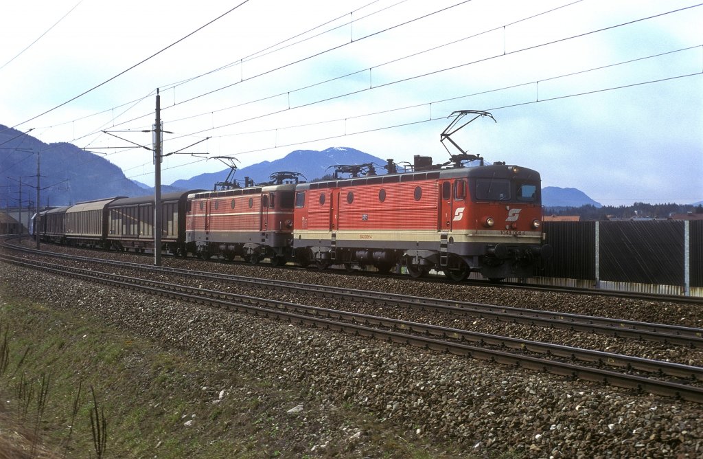 1043 006 + 009  bei Neuhaus  21.03.97