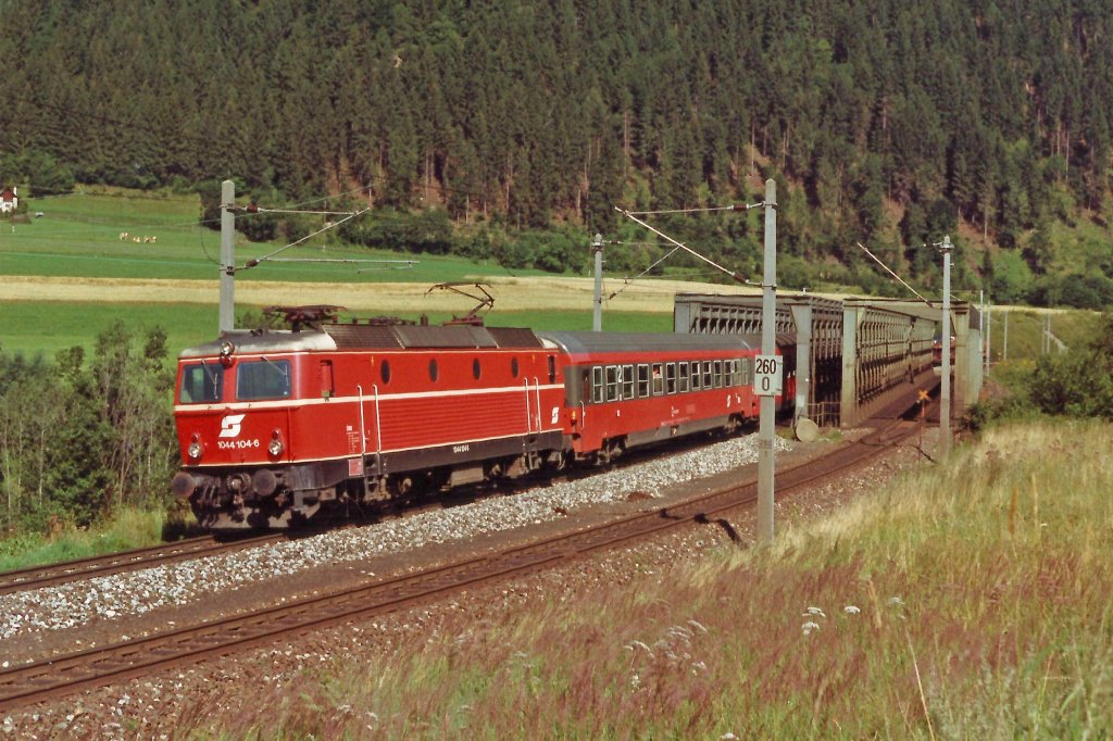 1044.104 mit IC-431 bei Unzmarkt im Juni 1991