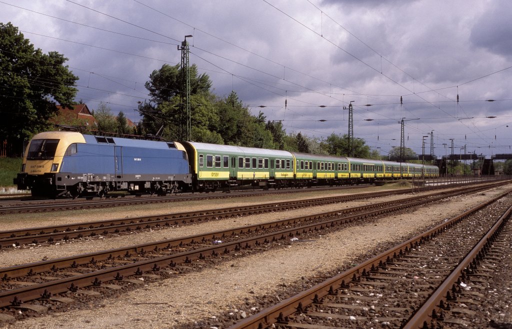 1047 008  Tata  08.05.11