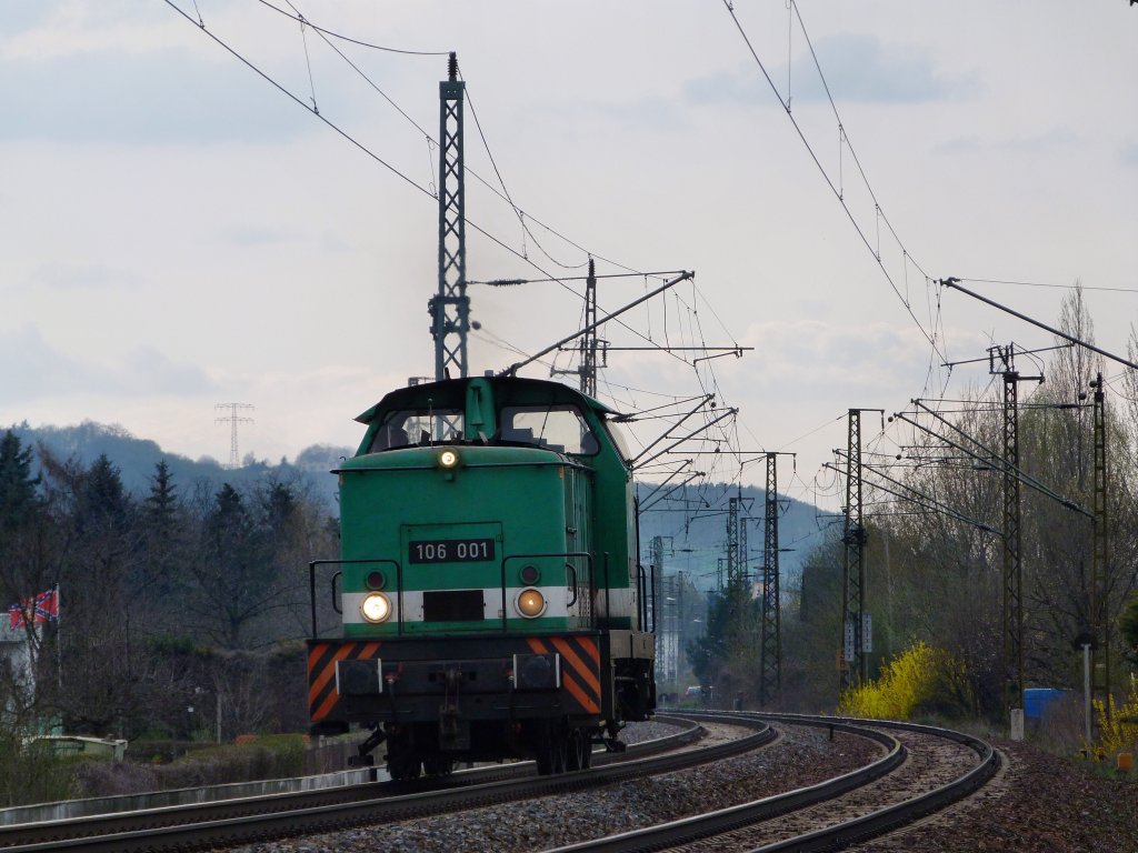 106 001 der ITL durchrollt am 20.04.13 Dresden Stetzsch.