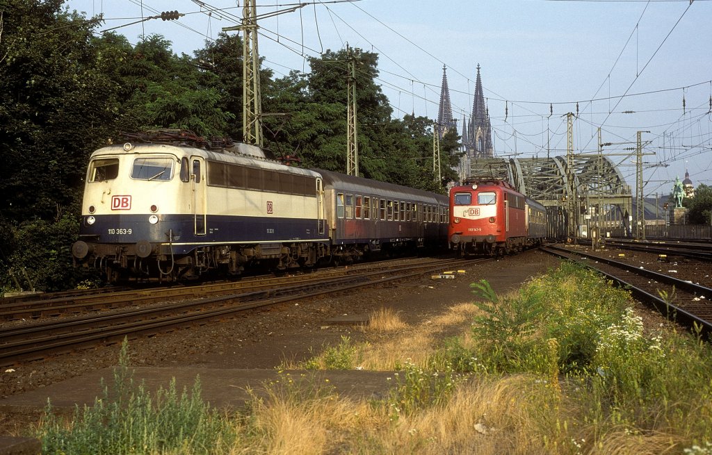 110 363 + 110 143  K�ln - Deutz  04.07.94