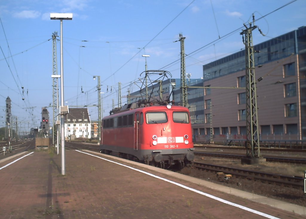 110 382 durchfhrt am 2.5.2005 den dortmunder hbf lz