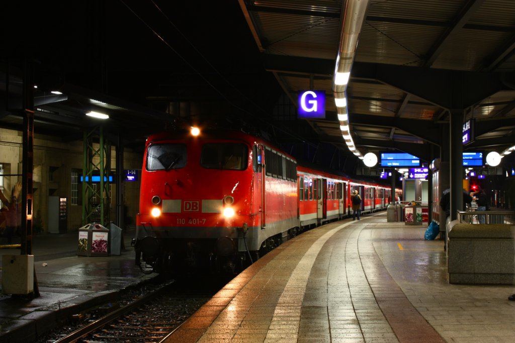110 401 am 22.12.2009 mit dem RE aus Mainz , kommt in Karlsruhe an und geht gleich 
in die Abstellung.
