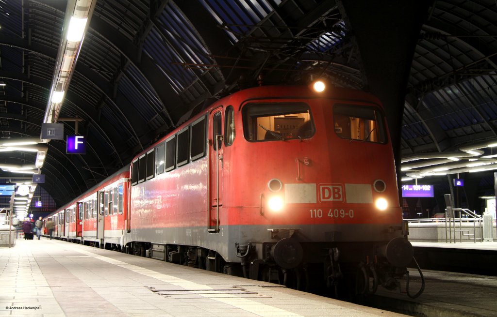 110 409-0 mit der RB 38863 (Biblis-Karlsruhe Hbf) im Zielbahnhof 13.2.12