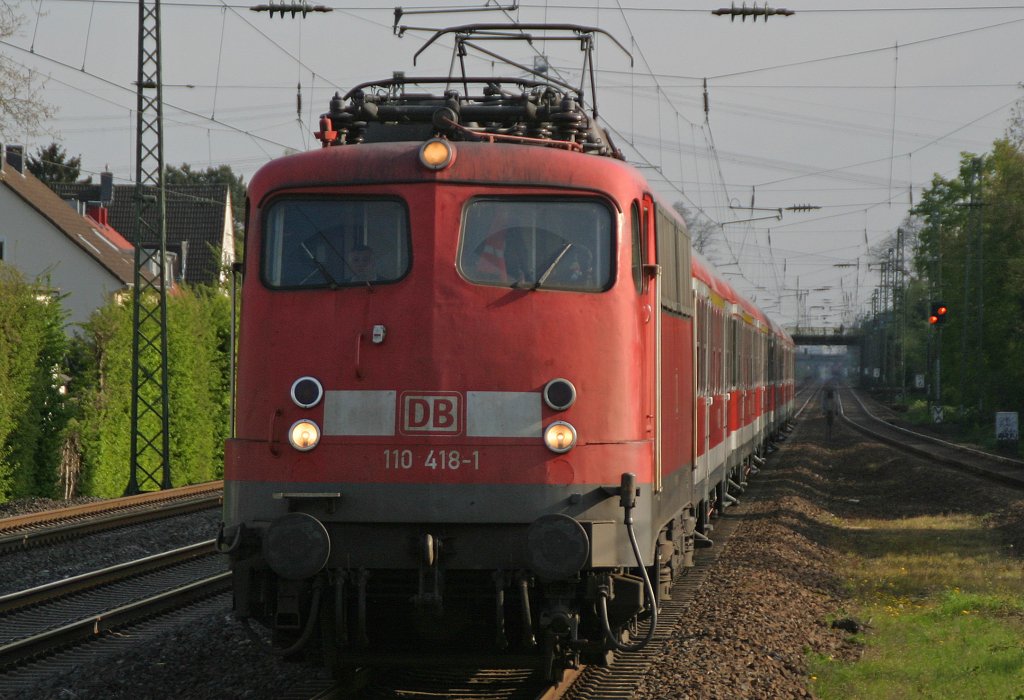 110 418 mit RB35 am 15.4.11 in Dsseldorf-Angermund