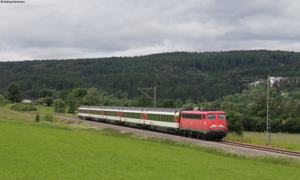 110 446-2 mit dem IC 280 (Zrich HB-Stuttgart Hbf) bei Mhringen 23.6.13
