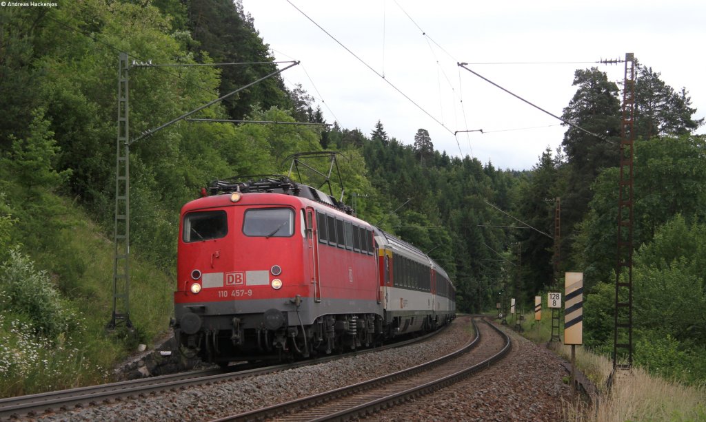 110 457-8 mit dem IC 186 (Zrich HB-Stuttgart Hbf) bei Talmhle 23.6.13