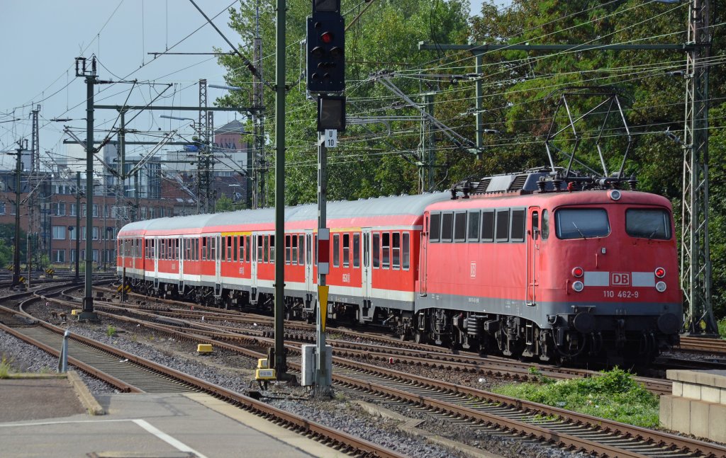 110 462 schob am 23.08.11 einen Verstrker aus dem Hannoveraner Hbf Richtung Wunstorf.