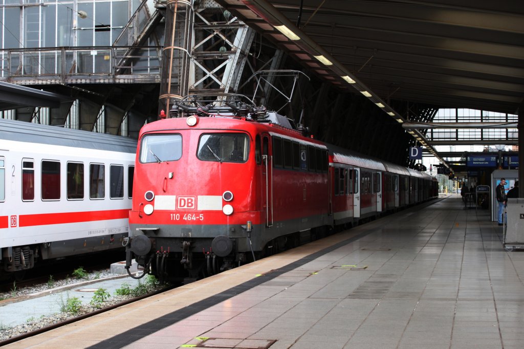 110 464-5 in Bremen Hbf am 12.09.10