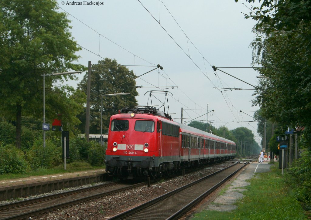 110 469-4 mit der RB 14818 (Bremen Hbf-Oldenburg(Oldb)) bei der Einfahrt Heidkrug 17.81.0