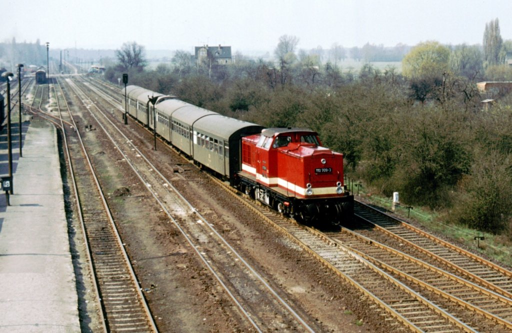 110 709-3 Haldensleben, April 1980