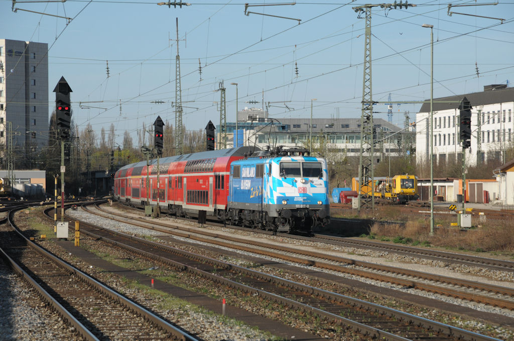 111 017 am 03.04.11 in M�nchen Ost