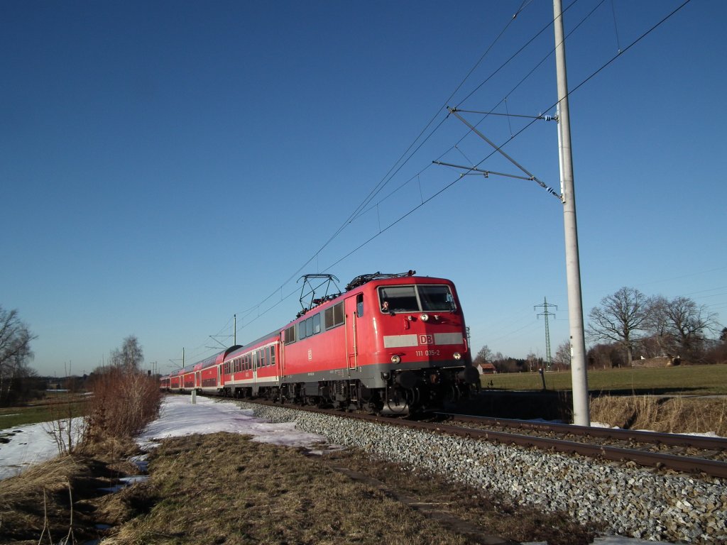 111 035 mit RB nach Mittenwald bei Murnau. 01.03.2012