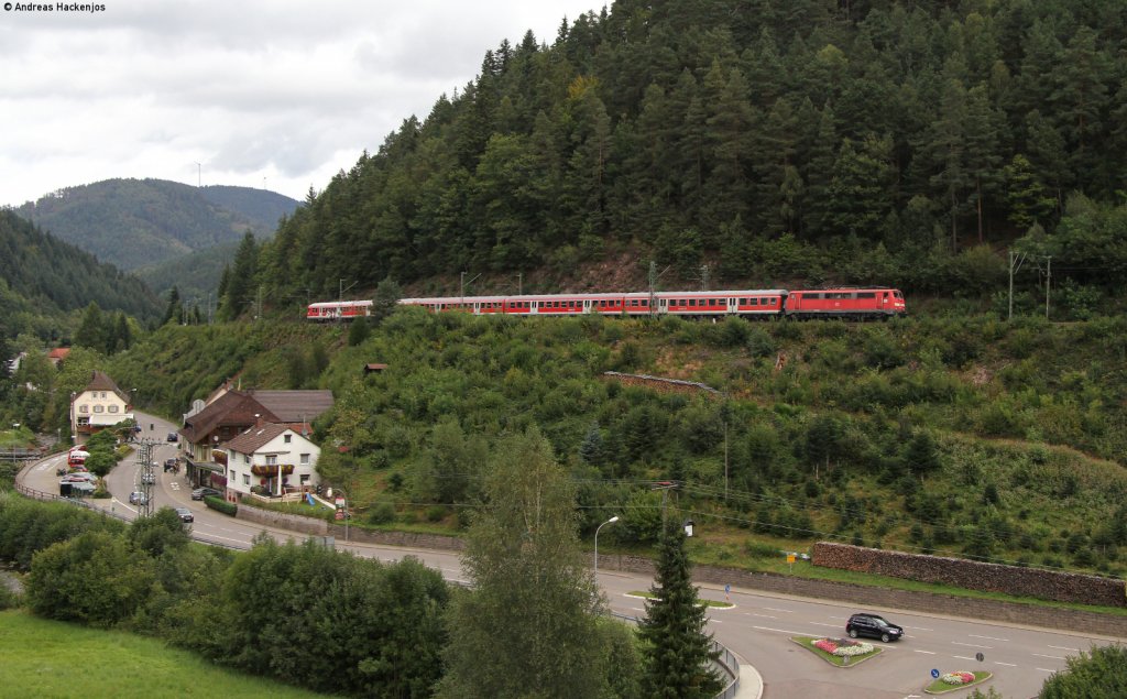 111 050-1 mit dem RE 26871 (Baden Baden-Triberg) bei Niederwasser 26.8.12