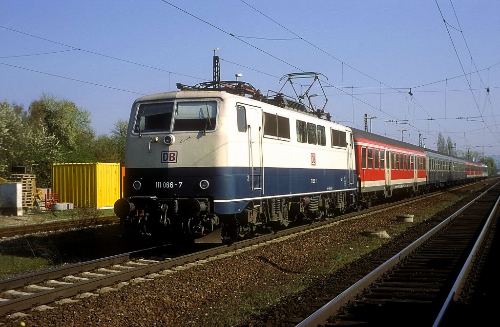 111 066  Ladenburg  08.04.00  


