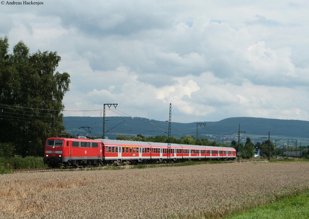 111 088-1 mit dem RE 19048 (Ansbach-Stuttgart Hbf) bei Essingen 9.8.10