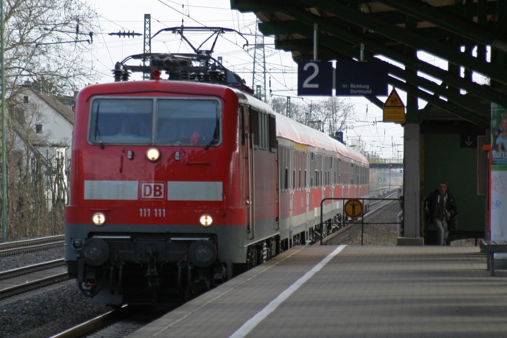 111 111-1 am 25.3.10 in D�sseldorf-Angermund