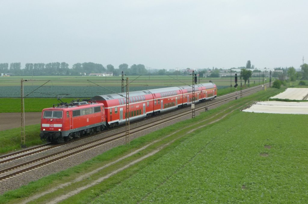 111 121 ist am 07.05.2012 bei Bobenheim-Roxheim