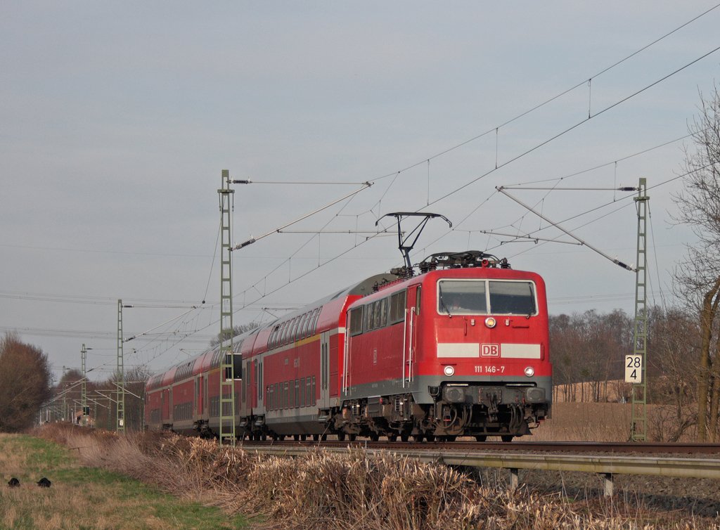 111 146-7 mit dem RE10424 nach Aachen an Km 28.4 der KBS485 24.3.10