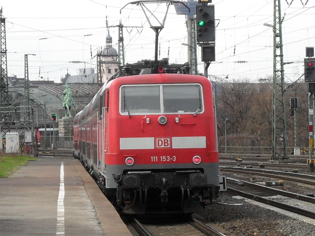 111 153-3 im Bahnhof Kln Messe Deutz.