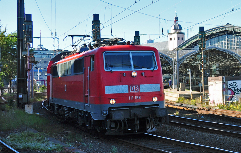 111 156 verlt Kln-Hbf in Richtung Hohenzollernbrcke - 10.10.2010