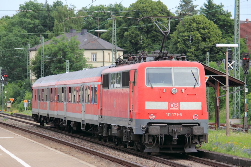111 171-5 DB in Hochstadt/ Marktzeuln am 22.06.2012.