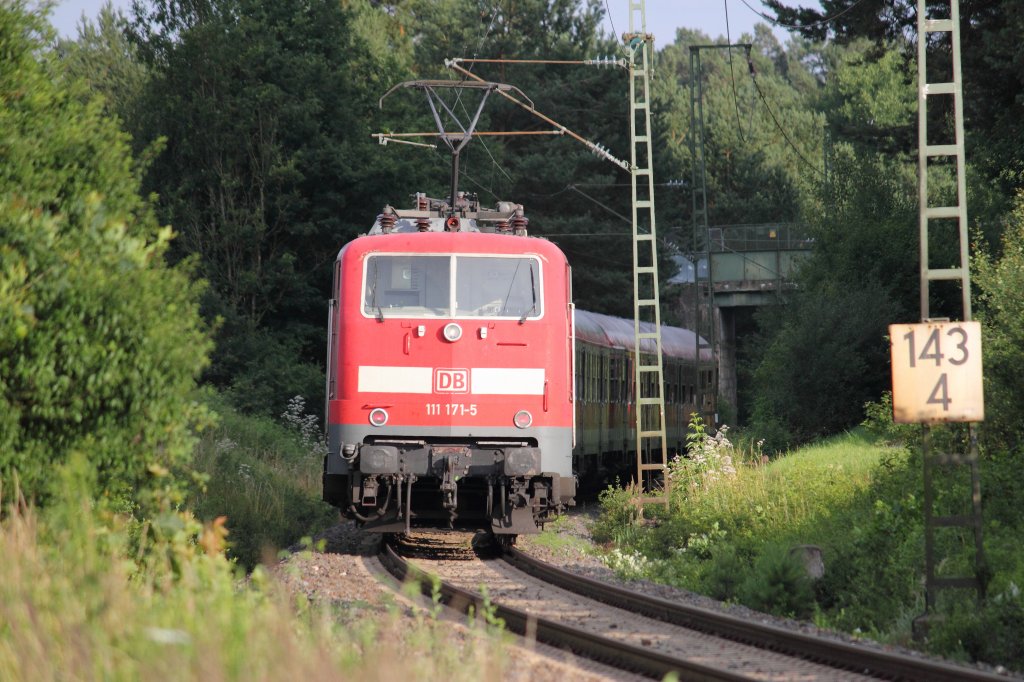 111 175-1 DB bei Ebersdorf am 06.07.2012.