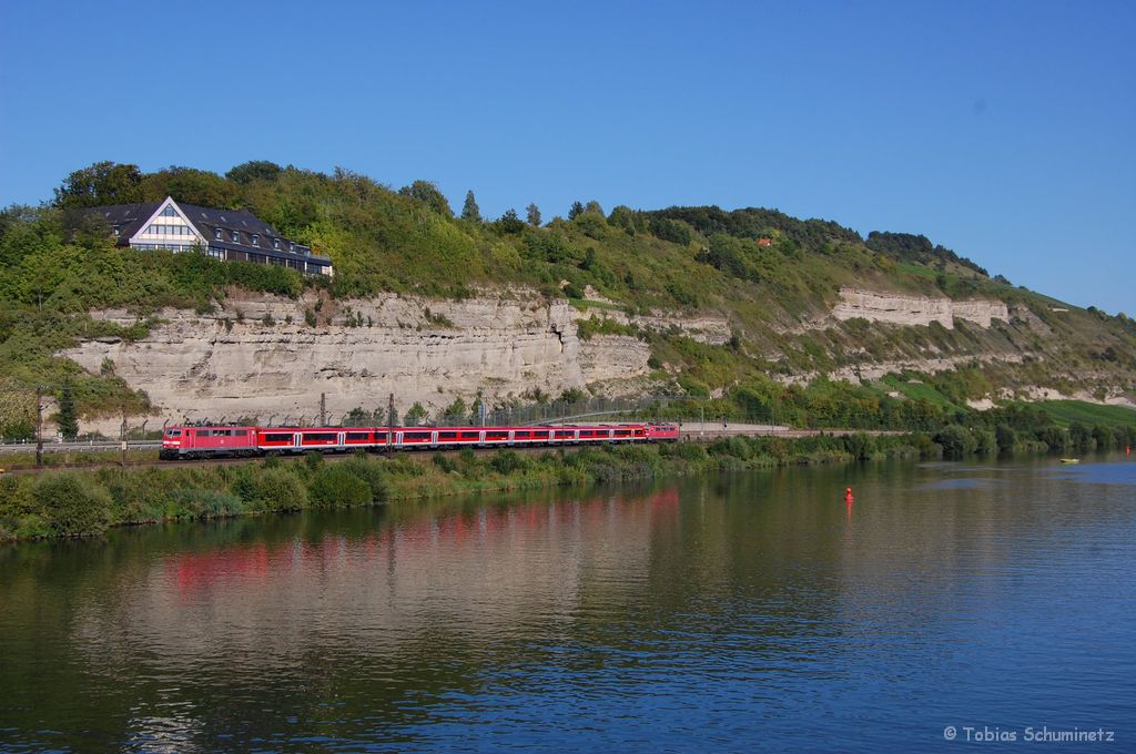 111 204 und eine weitere am 20.08.2011 mit einer Modus-Garnitur bei Retzbach-Zellingen