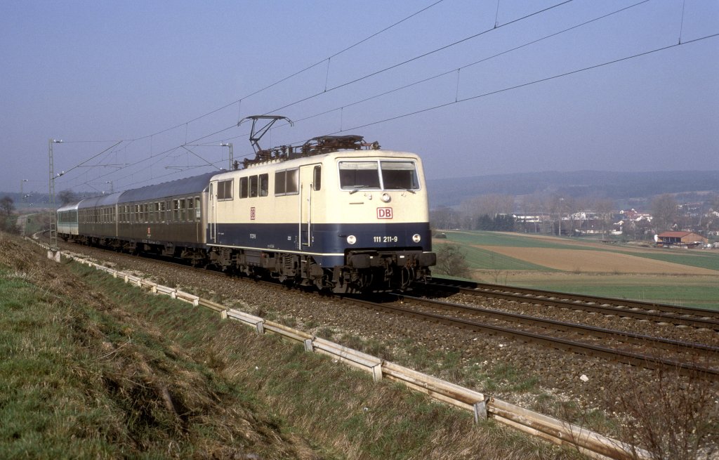 111 210  bei Eutingen  01.04.99
