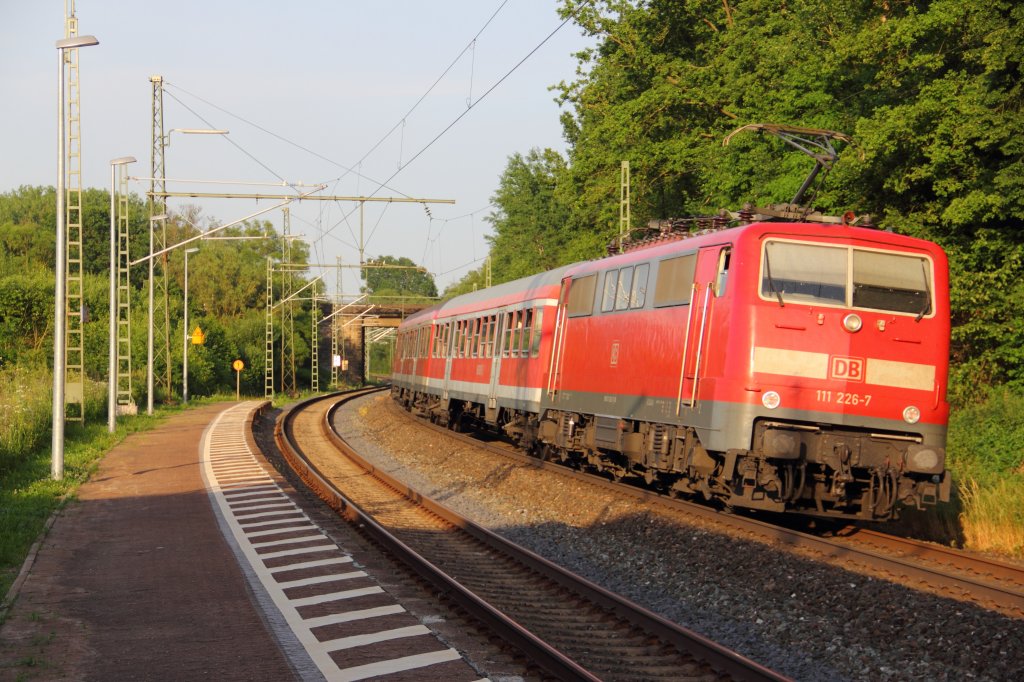 111 226-7 DB in Michelau am 19.06.2013.