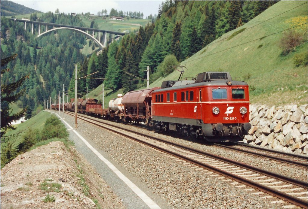 1110.521 mit G-44881 bei St.Jodok am 11.5.93