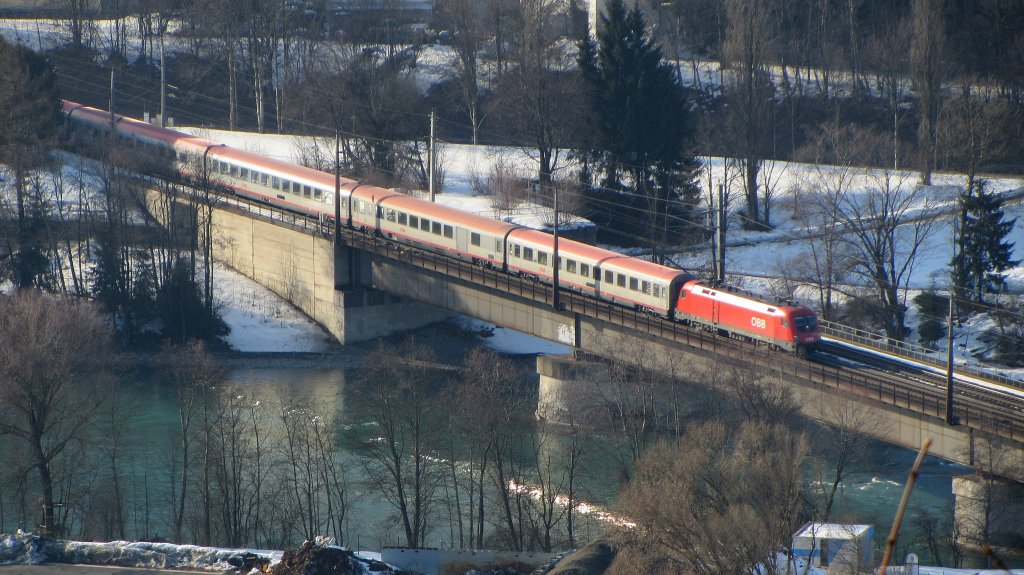 1116 *** mit OIC 869  Dommuseum Wien-Rudolf der Stifter  (Innsbruck Hbf-Wien Westbahnhof) in Brixlegg.(24.2.2012)