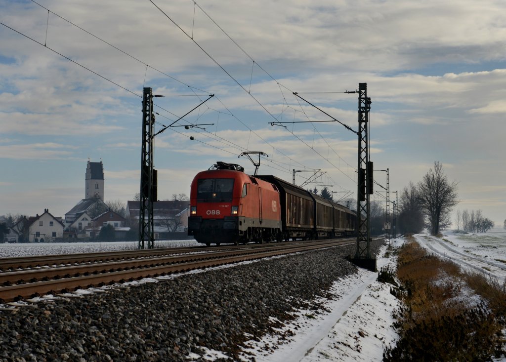 1116 027 mit einem Audizug nach Ingolstadt am 16.12.2012 unterwegs bei Moosham.