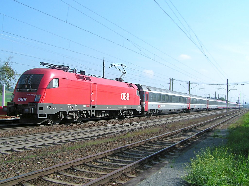 1116 035-5 zieht OEC162 Transalpin bei Redl-Zipf Richtung Salzburg;090923
