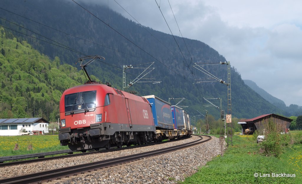 1116 080-1 bringt am 03.05.13 ihren PANEUROPA/TERRATRANS KLV bei Niederaudorf Richtung Brenner.