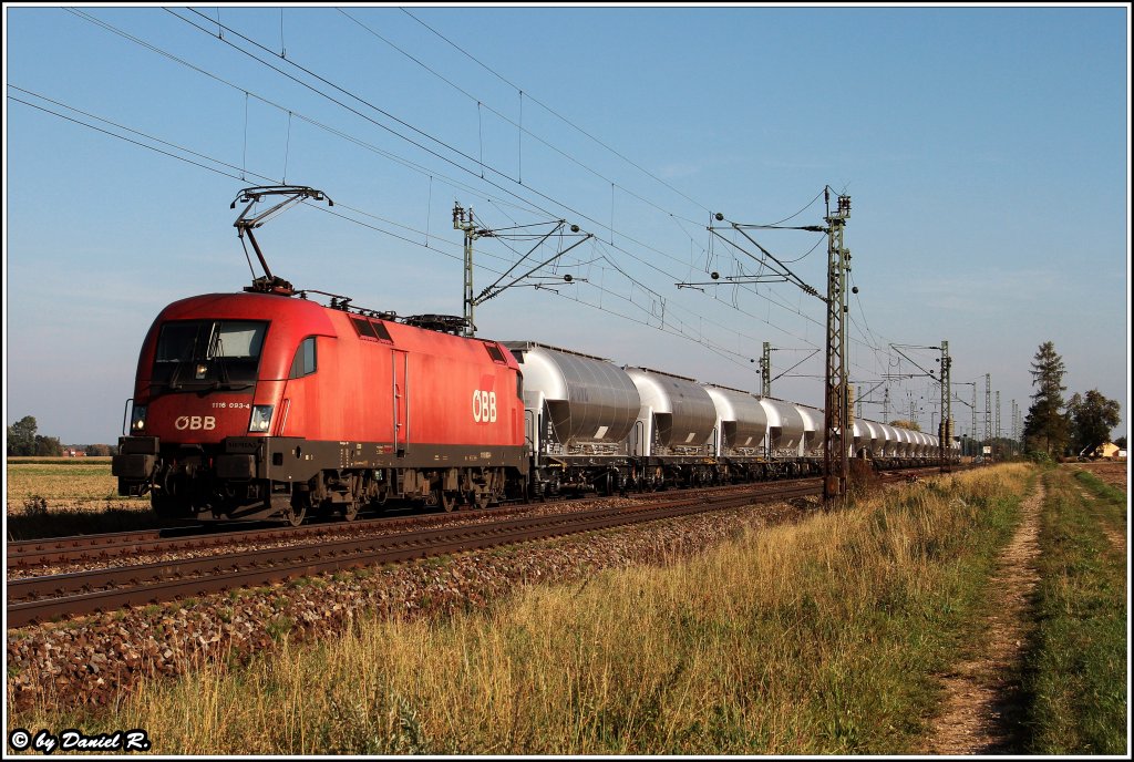 1116 093 mit einem Kesselzug nach Nrnberg (05.10.2011, Mangolding)