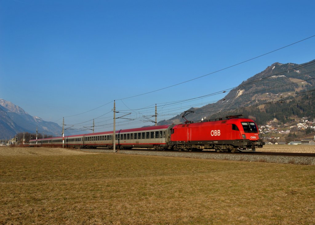 1116 095 mit einem OIC am 08.03.2011 bei Schwaz.