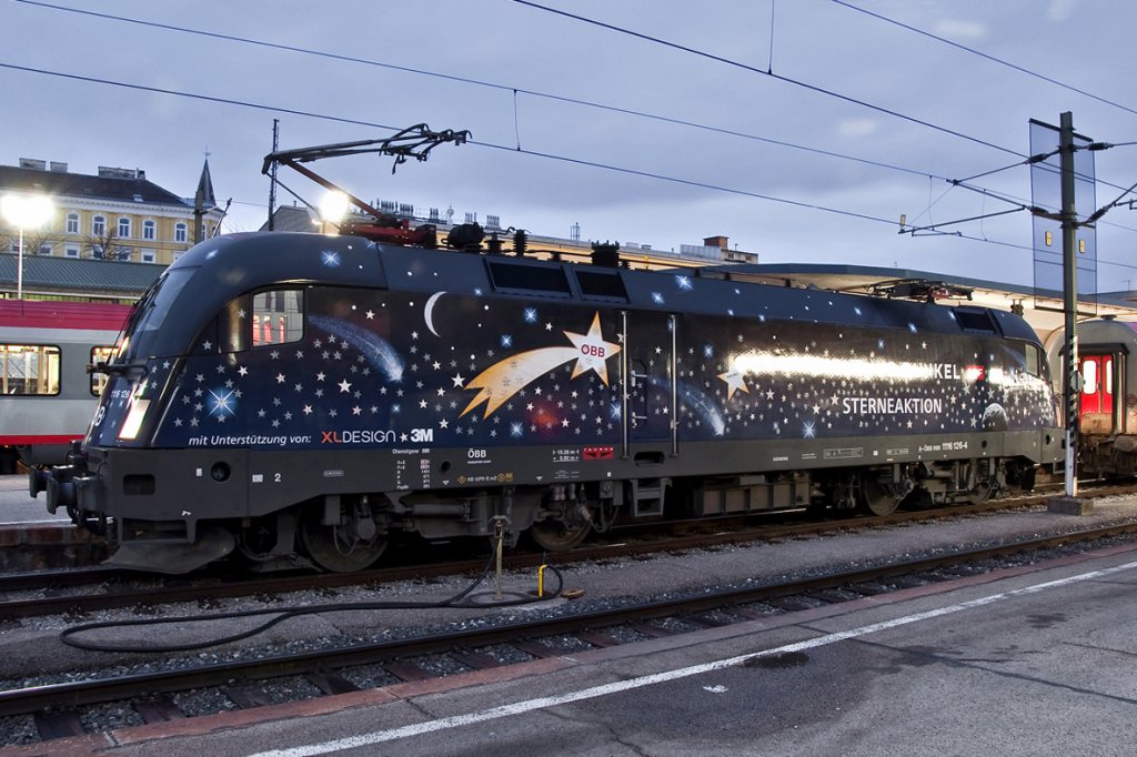 1116 126  Licht ins Dunkel Sterneaktion , am 26.12.2011 in Wien Westbahnhof.