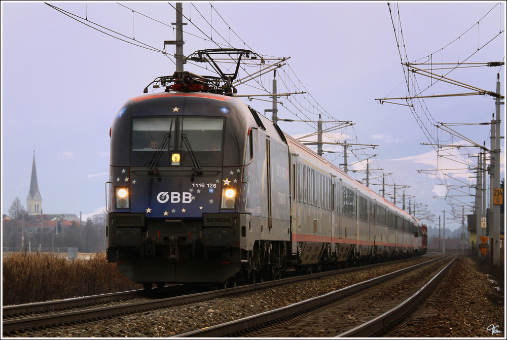 1116 126  Licht ins Dunkel  fhrt mit IC 531  Sonnenstadt Lienz  von Wien Meidling nach Lienz.  
Zeltweg 29.1.2012