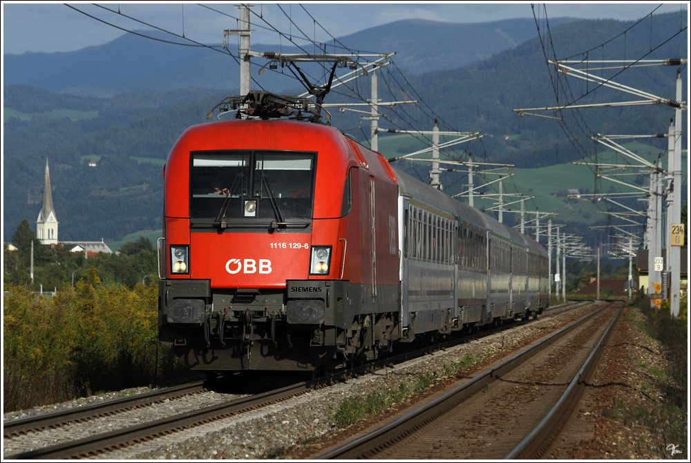 1116 129 mit EC 103  Polonia  (Warschau-Villach) 
Zeltweg 7_9_2011