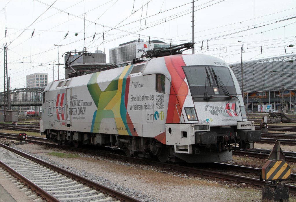 1116 130  Frontrunner  bei einer Rangierfahrt im Hbf Mnchen am 26.04.013