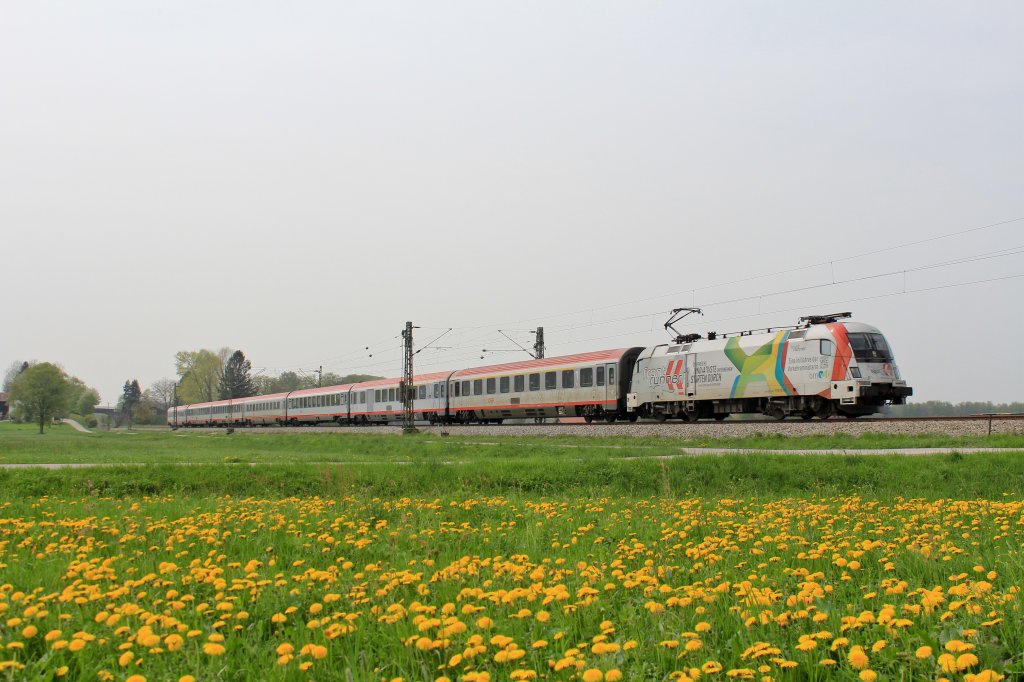 1116 130  Frontrunner  mit dem OIC 867 auf dem Weg nach Salzburg. Aufgenommen am 1. Mai bei bersee.