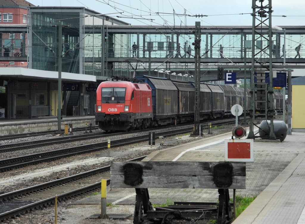 1116 131 am 04.08.12 im Regensburger Hbf