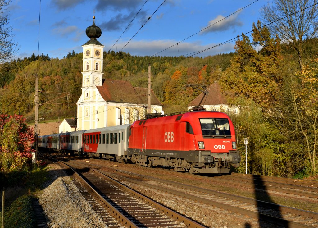 1116 149 mit einem REX am 02.11.2012 unterwegs bei Wernstein am Inn.
