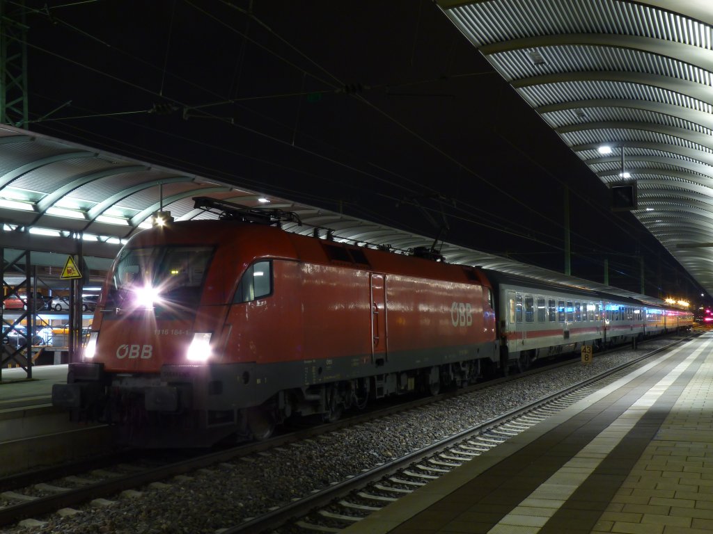 1116 184 zieht den IC 2057 Saarbrcken - Frankfurt. Kaiserslautern Hbf 27.1.11