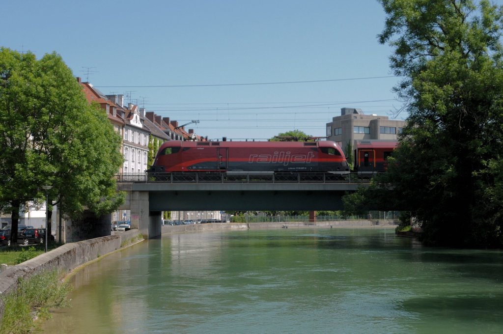 1116 207 am 27.05.12 an der Isartalstrae in Mnchen